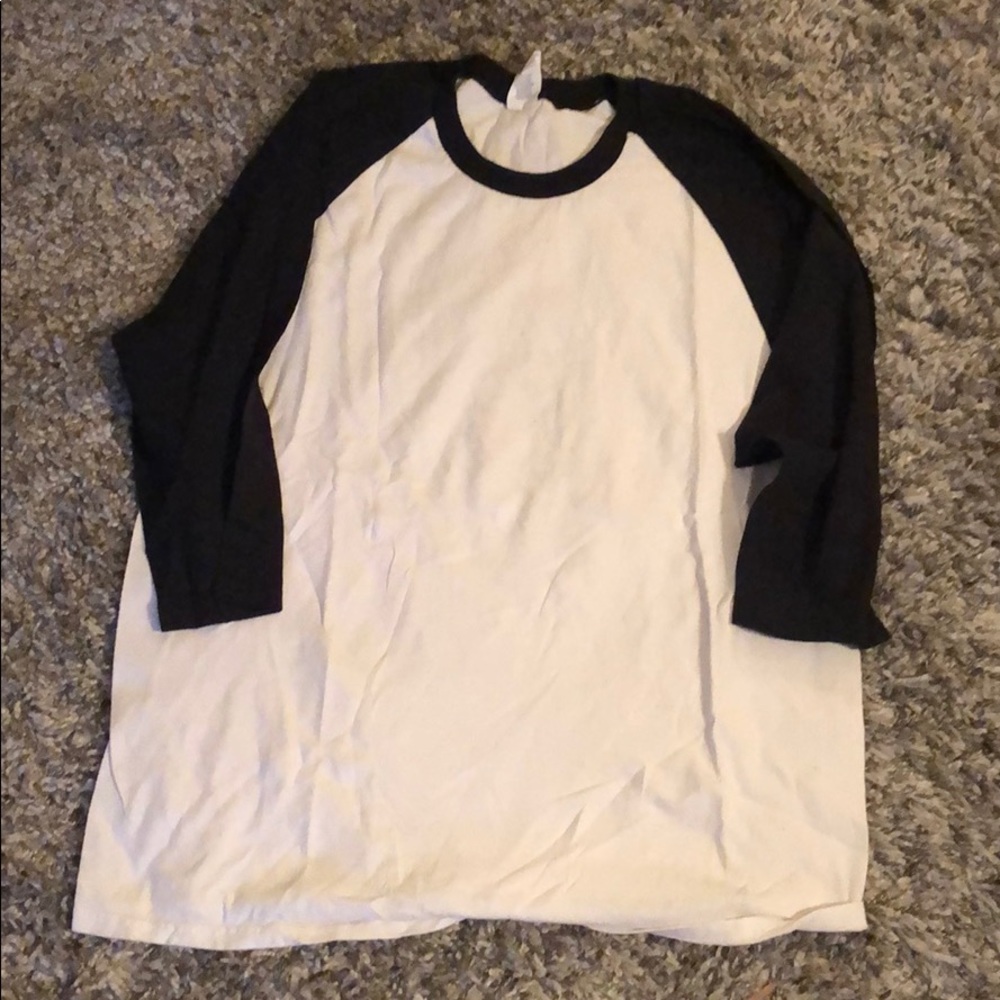 Gilman raglan Tee